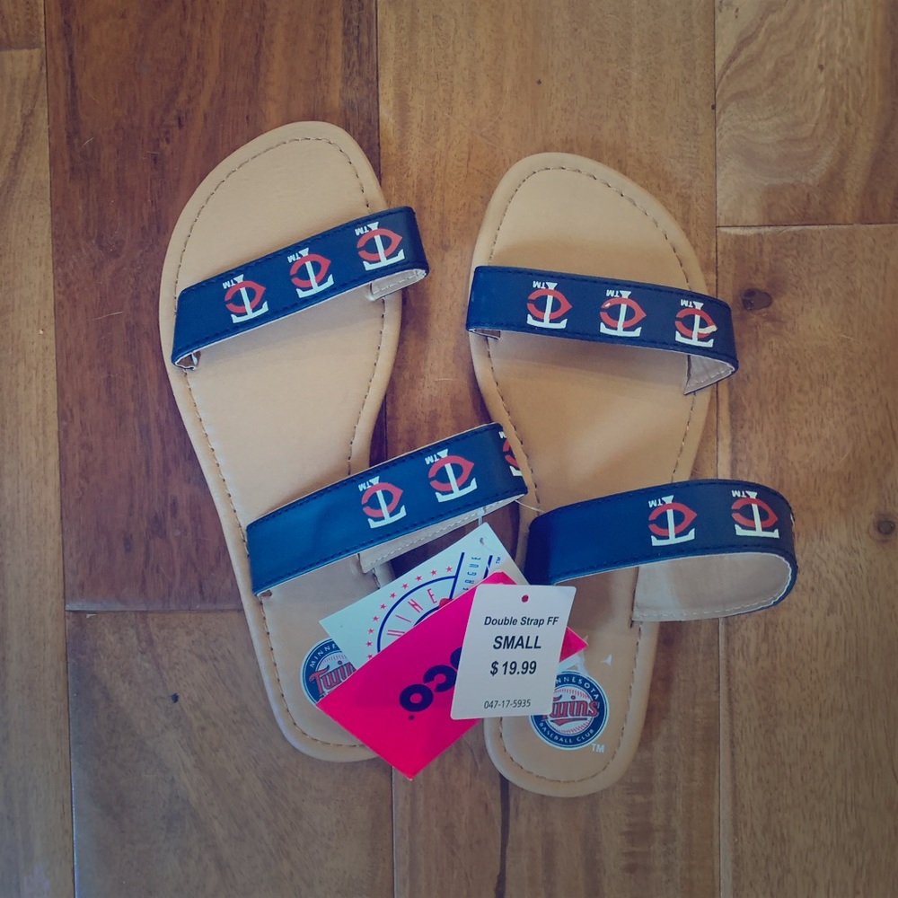 Twins Fans Small Brand New Sandals